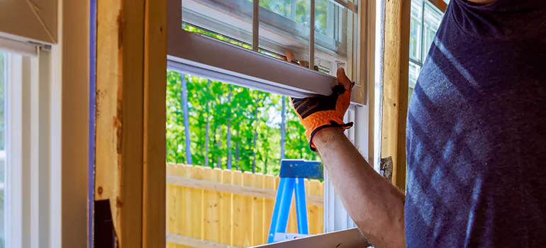 >Bay Window Curtain Rail Track in Edgewater, FL